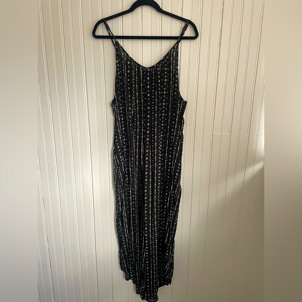 Women’s Hem & Thread Amara Oversized Jumpsuit Size L